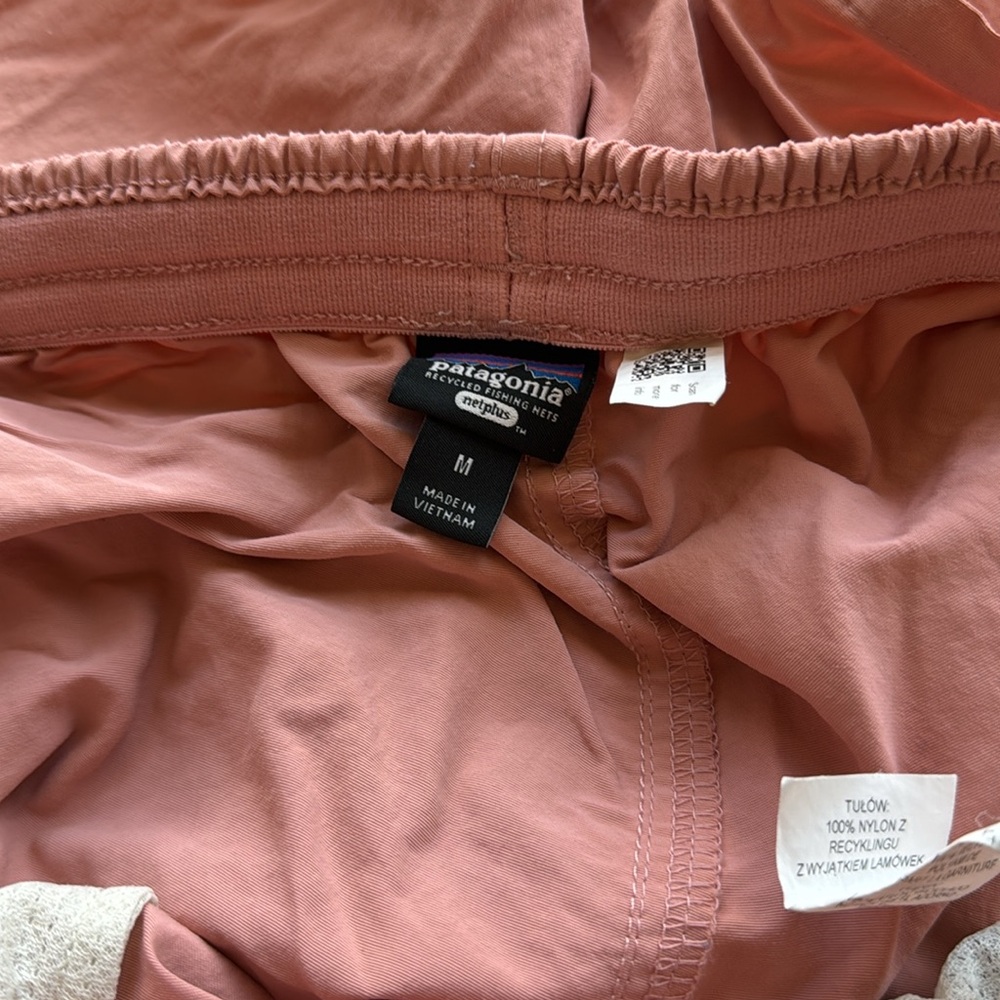 Patagonia Baggies 4” - Picture 4 of 6